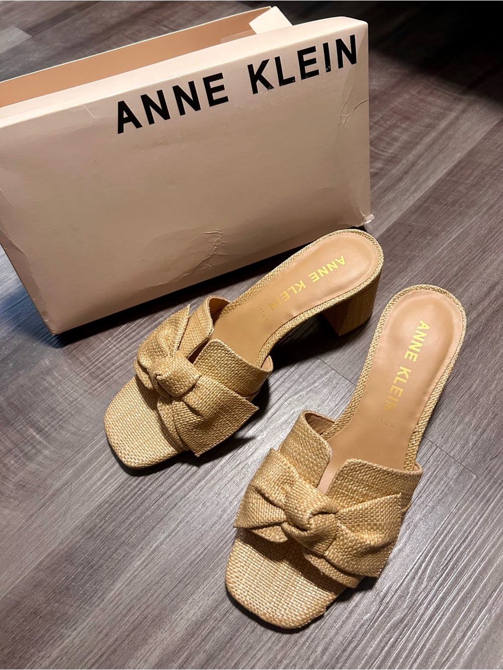 Anne Klein Kismet Sandals Woven Bow Block Heels in Beige